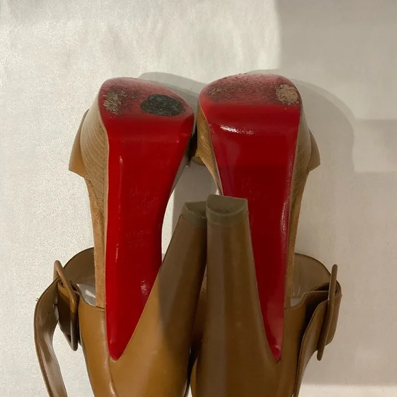 Christian Louboutin pumps - Picture 4 of 6